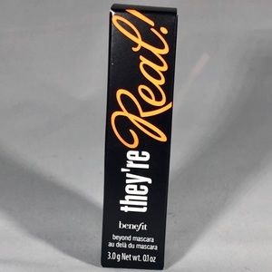 Benefit They’re Real Beyond Mascara😍😍